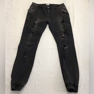 NEW Men’s KUWALLATEE Sandblasted Distressed Jogger Jeans